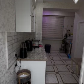 In Khirdalan 87.0 m² apartment is for rent - Image 9