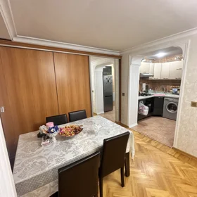 In Baku 60.0 m² apartment is for sale - Image 2