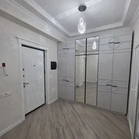 In Baku 140.0 m² apartment is for rent - Image 9