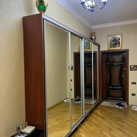 In Baku 180.0 m² apartment is for rent - Image 9