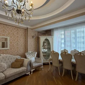 In Baku 67.0 m² apartment is for sale - Image 5