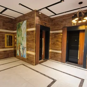 In Baku 260.0 m² apartment is for sale - Image 6