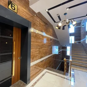 In Baku 260.0 m² apartment is for sale - Image 9