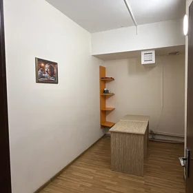 In Baku 200.0 m² commercial is for rent - Image 7