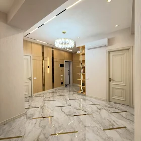 In Baku 127.0 m² apartment is for rent - Image 9
