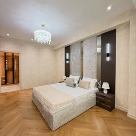 In Baku 127.0 m² apartment is for rent - Image 10