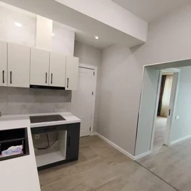 In Baku 75.0 m² apartment is for sale - Image 2