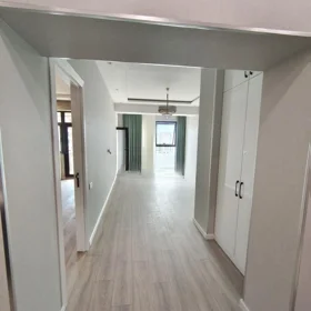 In Baku 75.0 m² apartment is for sale - Image 6