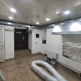 In Baku 90.0 m² commercial is for rent - Image 8
