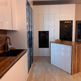 In Baku 145.0 m² apartment is for sale - Image 5