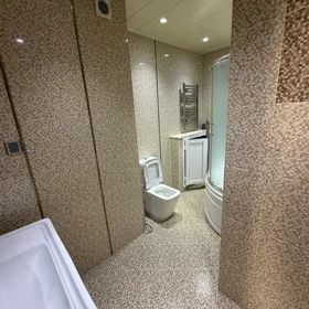 In Baku 90.0 m² apartment is for rent - Image 7