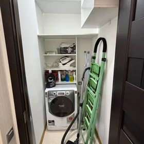 In Baku 90.0 m² apartment is for rent - Image 9