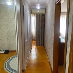 In Baku 72.0 m² apartment is for sale - Image 4