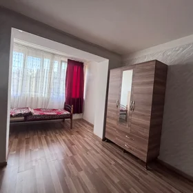 In Baku 40.0 m² apartment is for rent - Image 3