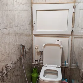 In Baku 70.0 m² apartment is for rent - Image 9