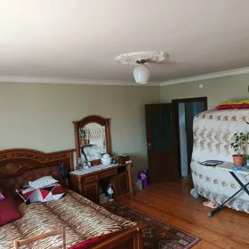 In Baku 114.0 m² apartment is for sale - Image 7