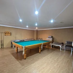 In Binəqədi rayonu 800.0 m² house with 9.0 rooms is for sale - Image 8