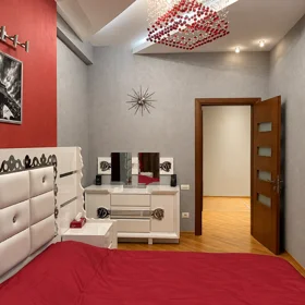 In Baku 120.0 m² apartment is for rent - Image 5