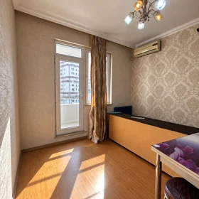 In Baku 30.0 m² apartment is for sale - Image 2