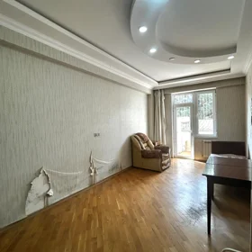 In Baku 100.0 m² apartment is for sale - Image 7