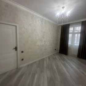 In Baku 98.0 m² apartment is for sale - Image 9