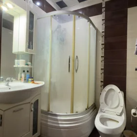 In Baku 95.0 m² apartment is for rent - Image 7