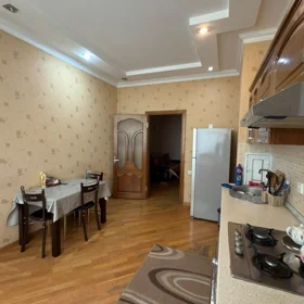 In Baku 95.0 m² apartment is for rent - Image 8