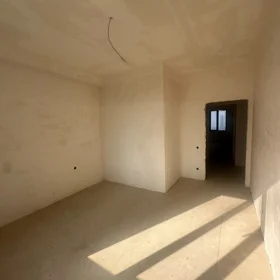 In Baku 103.0 m² apartment is for sale - Image 5