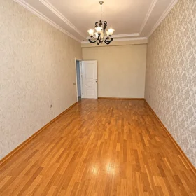In Baku 65.0 m² apartment is for rent - Image 2