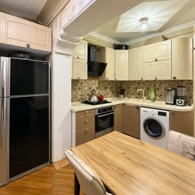 In Baku 85.0 m² apartment is for sale - Image 8