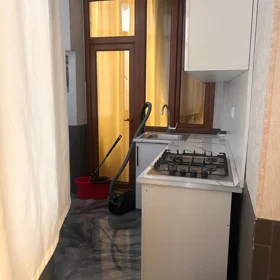 In Baku 90.0 m² apartment is for rent - Image 7
