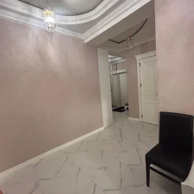 In Baku 90.0 m² apartment is for rent - Image 10