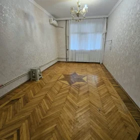 In Baku 73.0 m² apartment is for sale - Image 5