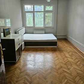 In Baku 73.0 m² apartment is for sale - Image 6