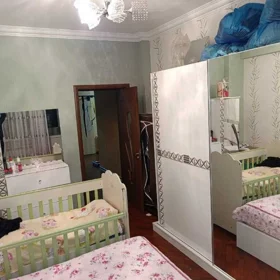 In Səbail rayonu 137.0 m² apartment is for sale - Image 2
