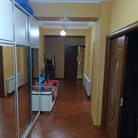 In Səbail rayonu 137.0 m² apartment is for sale - Image 10