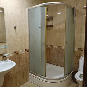 In Baku 65.0 m² apartment is for sale - Image 4