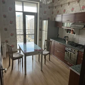 In Baku 100.0 m² apartment is for rent - Image 5