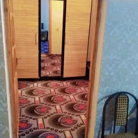 In Baku 50.0 m² house with 2.0 rooms is for rent - Image 4