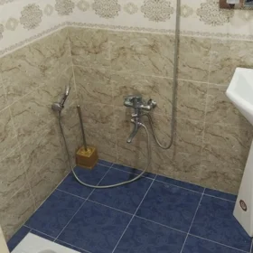 In Baku 50.0 m² house with 2.0 rooms is for rent - Image 9