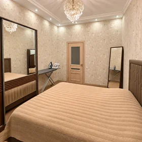 In Baku 90.0 m² apartment is for rent - Image 10