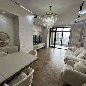 In Baku 150.0 m² apartment is for rent - Image 3