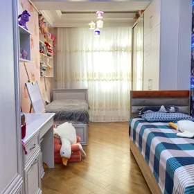In Baku 116.0 m² apartment is for rent - Image 10