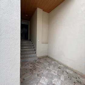 In Baku 80.0 m² house with 3.0 rooms is for sale - Image 4