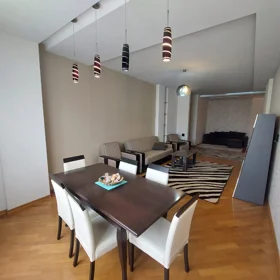 In Baku 120.0 m² apartment is for rent - Image 3