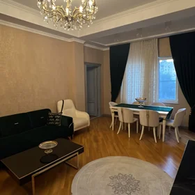 In Baku 107.0 m² apartment is for sale - Image 4