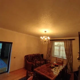 In Binəqədi rayonu 220.0 m² house with 7.0 rooms is for sale - Image 3
