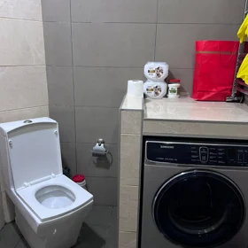 In Baku 80.0 m² apartment is for sale - Image 5