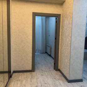 In Baku nan m² apartment is for sale - Image 8