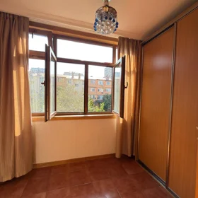In Baku 85.0 m² apartment is for sale - Image 5